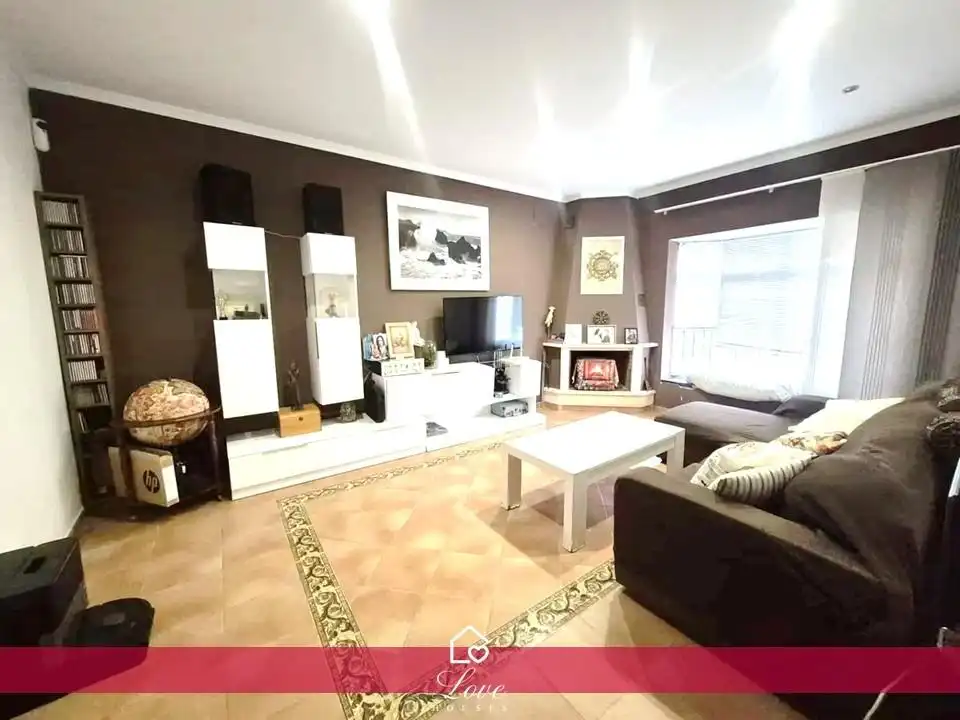 Chalet con piscina en venta en DEL RODEO, imagen 8