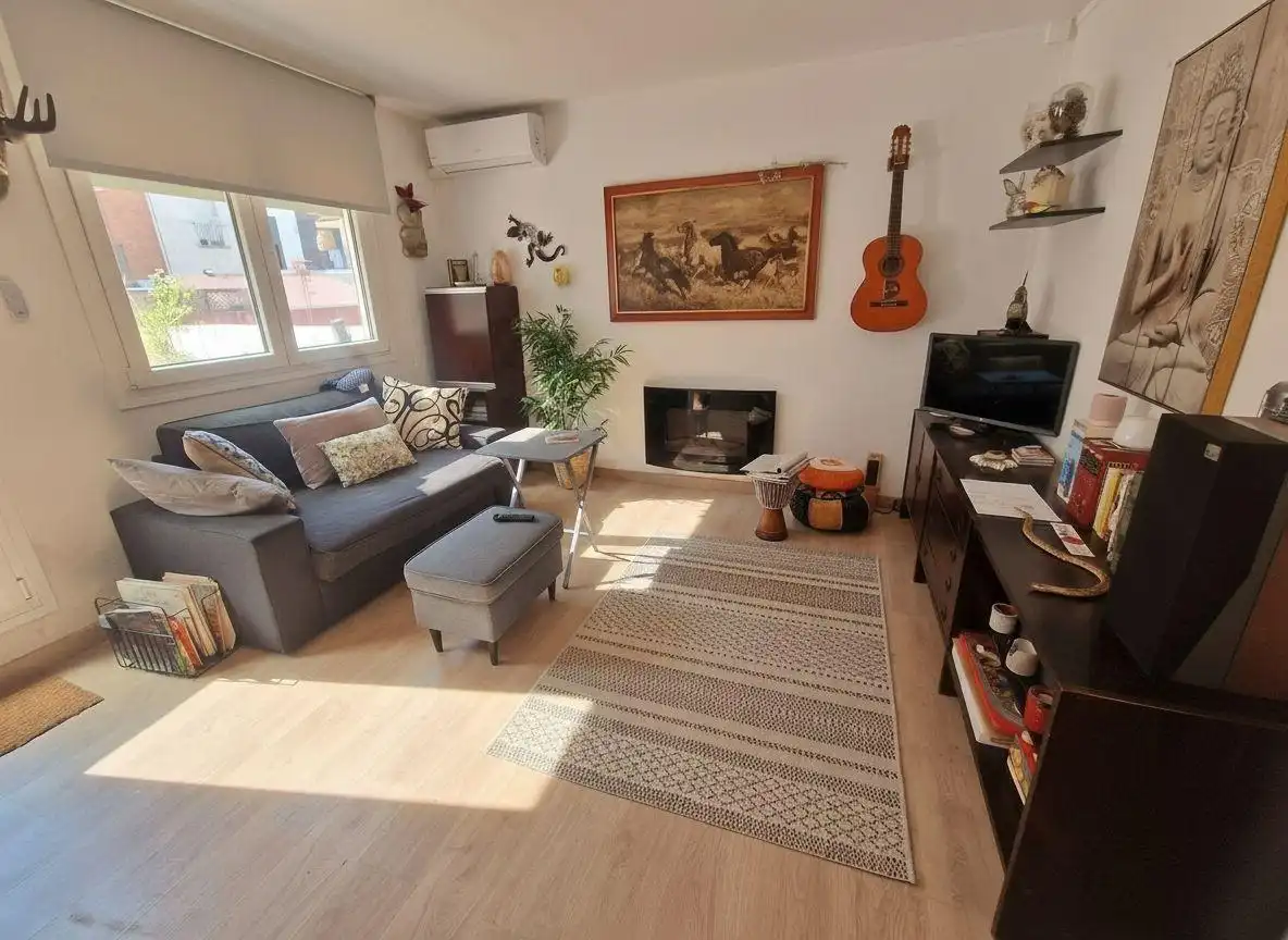 Living room of Flat for sale in Sant Boi de Llobregat  with Heating, Terrace and Storage room