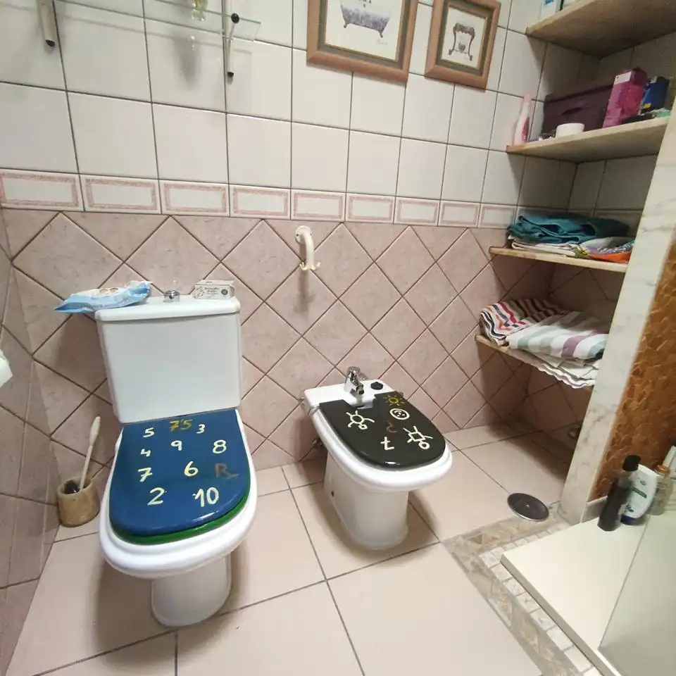 Badezimmer von Haus oder Chalet zur Miete in Mogán mit Privatgarten, Terrasse und Abstellraum