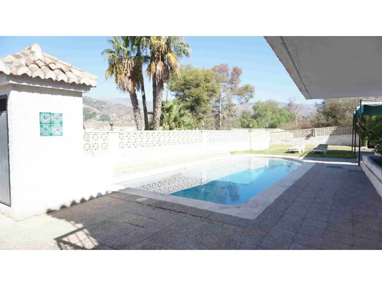Piscina de Casa o xalet en venda en Almuñécar amb Jardí privat, Terrassa i Piscina