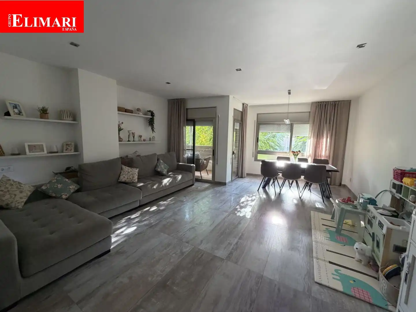 Apartament amb terrassa en venda a Avinguda Catalunya, imagen 6