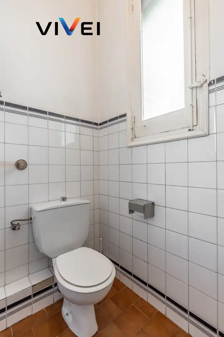 Badezimmer von Wohnung zum Verkauf in Madrid mit Klimaanlage, Heizung und Abstellraum