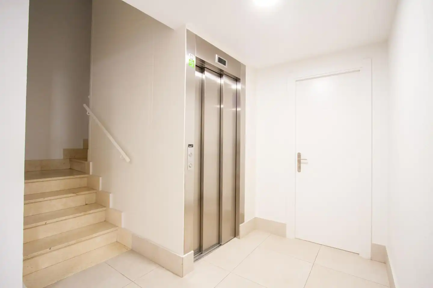 Maisonette zum Verkauf in Villava / Atarrabia mit Klimaanlage, Heizung und Terrasse