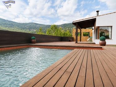 Villa con balcone in vendita a Vallirana
