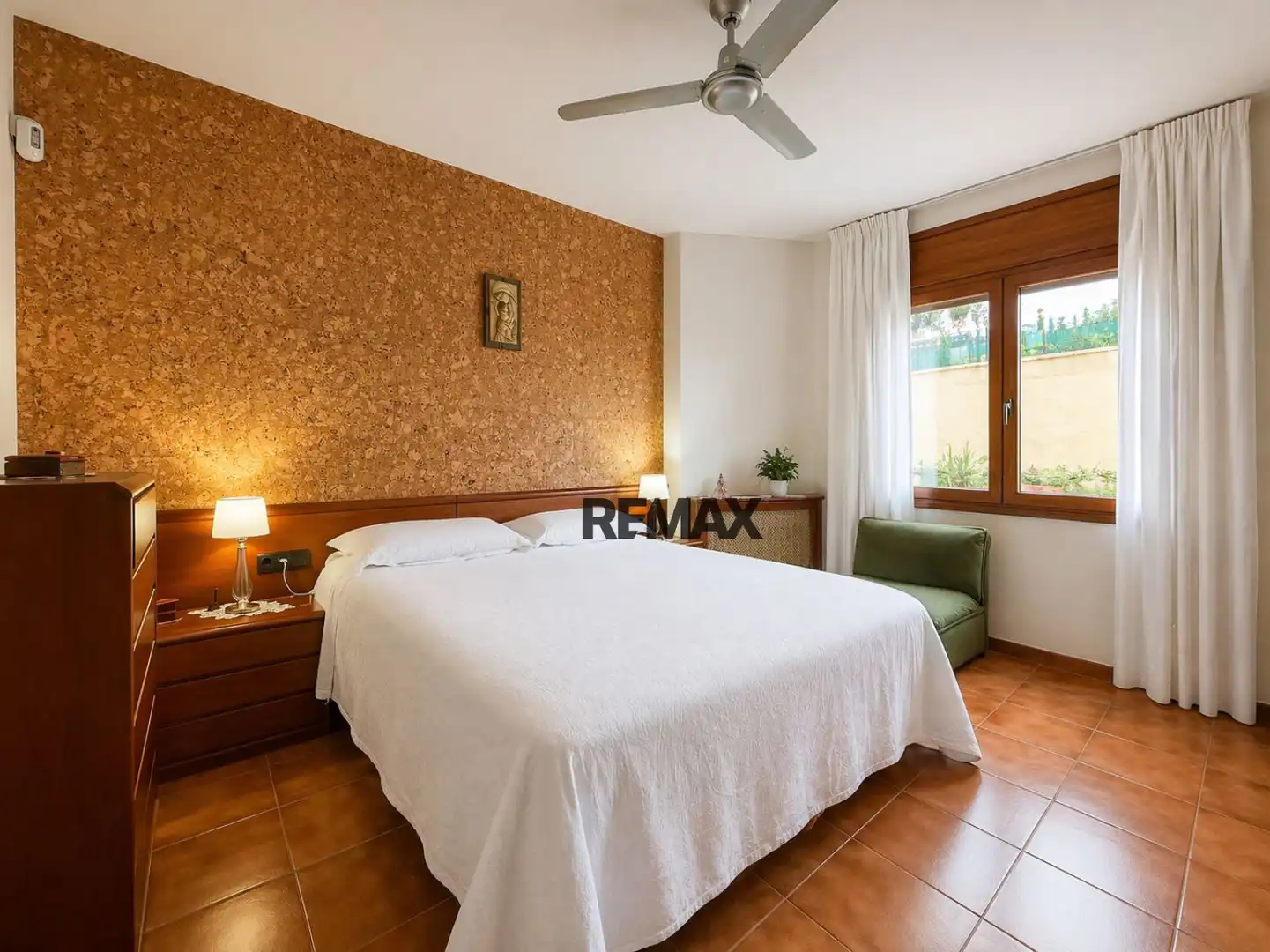 Schlafzimmer von Gebäude zum Verkauf in Roses