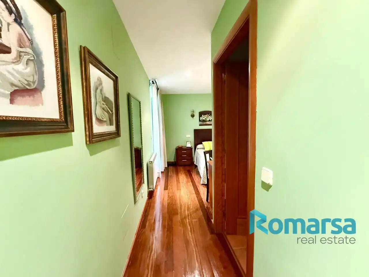 Houses for sale in Bohoyo  with Heating, Parquet flooring and Furnished