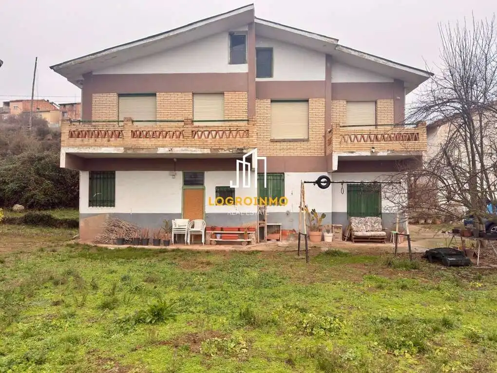 Exterior view of Houses for sale in Tricio  with Heating, Private garden and Parquet flooring