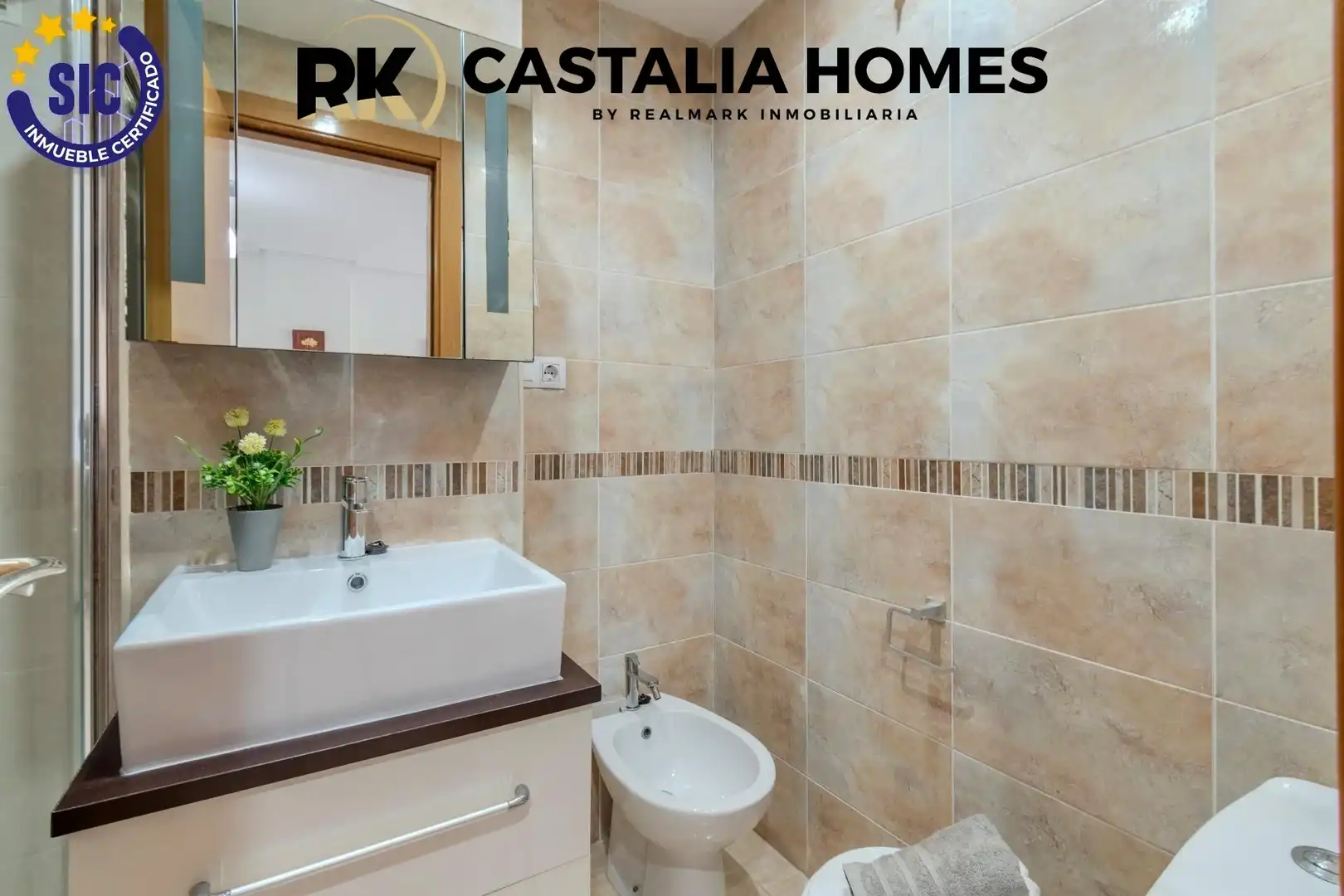 Bany de Apartament en venda en Oropesa del Mar / Orpesa amb Aire condicionat, Jardí privat i Terrassa