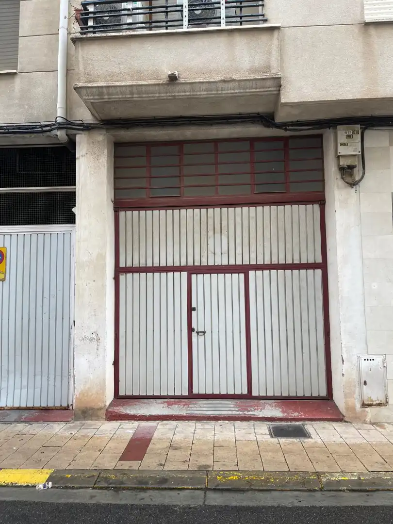 Vista exterior de Local en venda en Calahorra amb Moblat
