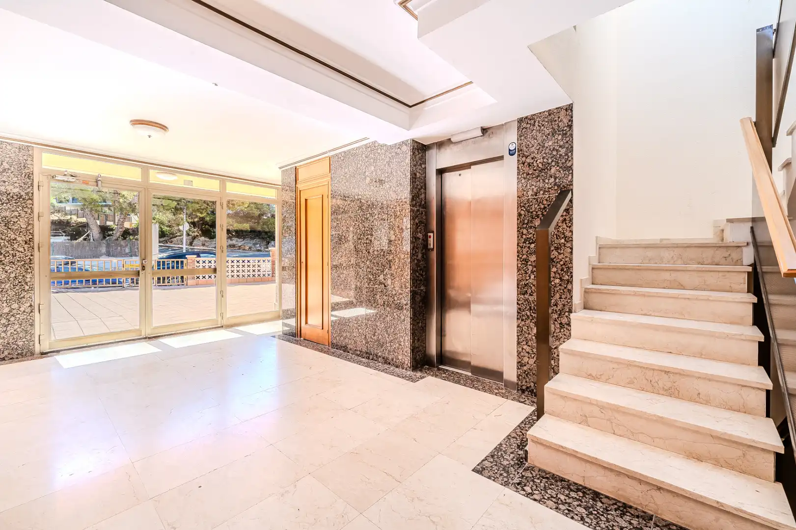 Attique avec terrasse à vendre à Carrer de la Cala de la Font, imagen 49