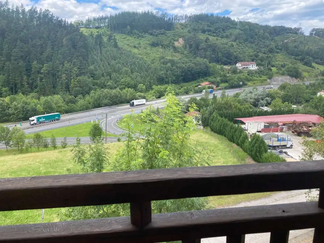 Vista exterior de Casa o chalet en venta en Idiazabal con Calefacción, Terraza y Amueblado