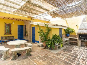 Maison rustique avec piscine à vendre à Coín