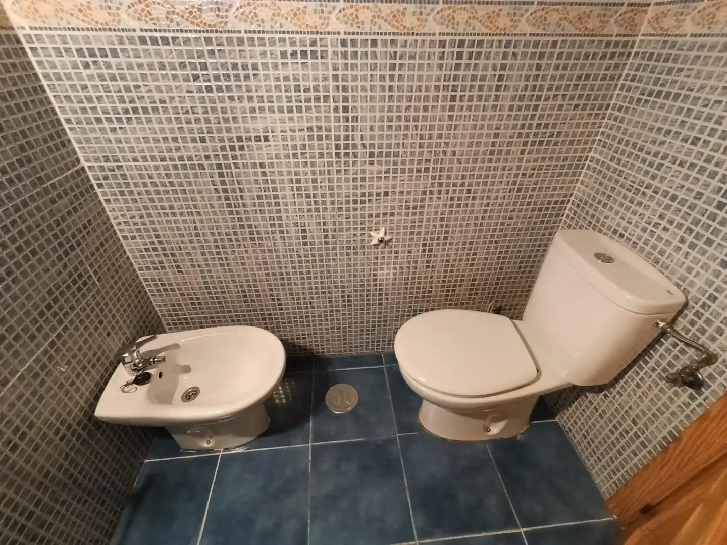 Badezimmer von Wohnung zum Verkauf in Alicante / Alacant mit Heizung, Terrasse und Balkon
