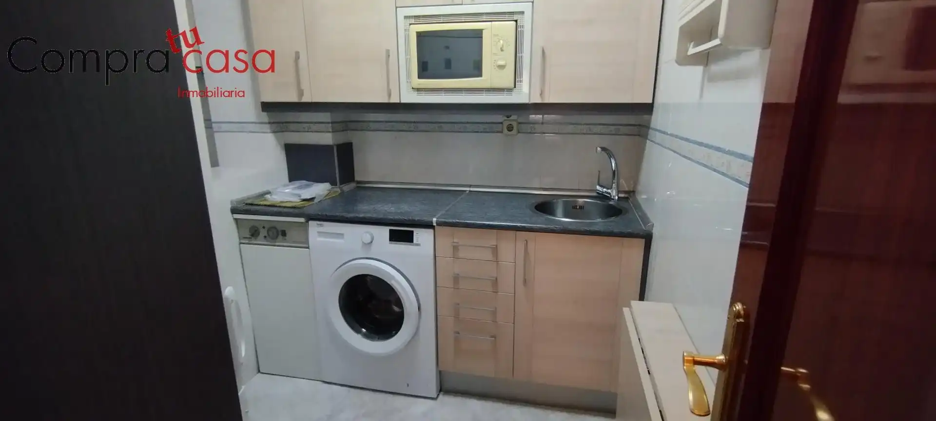 Cocina de Piso en venta en Segovia con Calefacción, Trastero y Amueblado