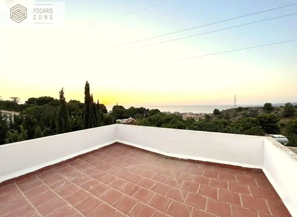 Detached house with terrace for sale in Calle ALMENDROS LOS, imagen 6