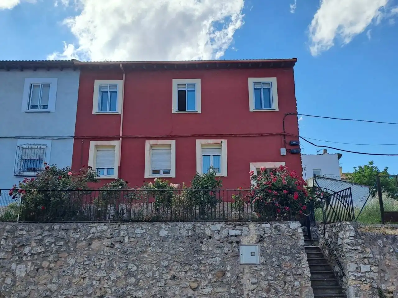 Vista exterior de Pis en venda en Burgos amb Calefacció, Jardí privat i Parquet