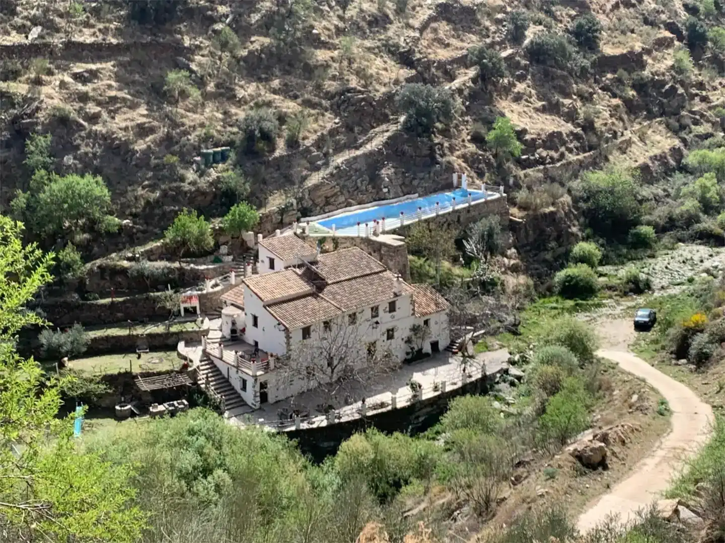 Piscina de Finca rústica en venda en Laroya amb Jardí privat, Piscina i Moblat