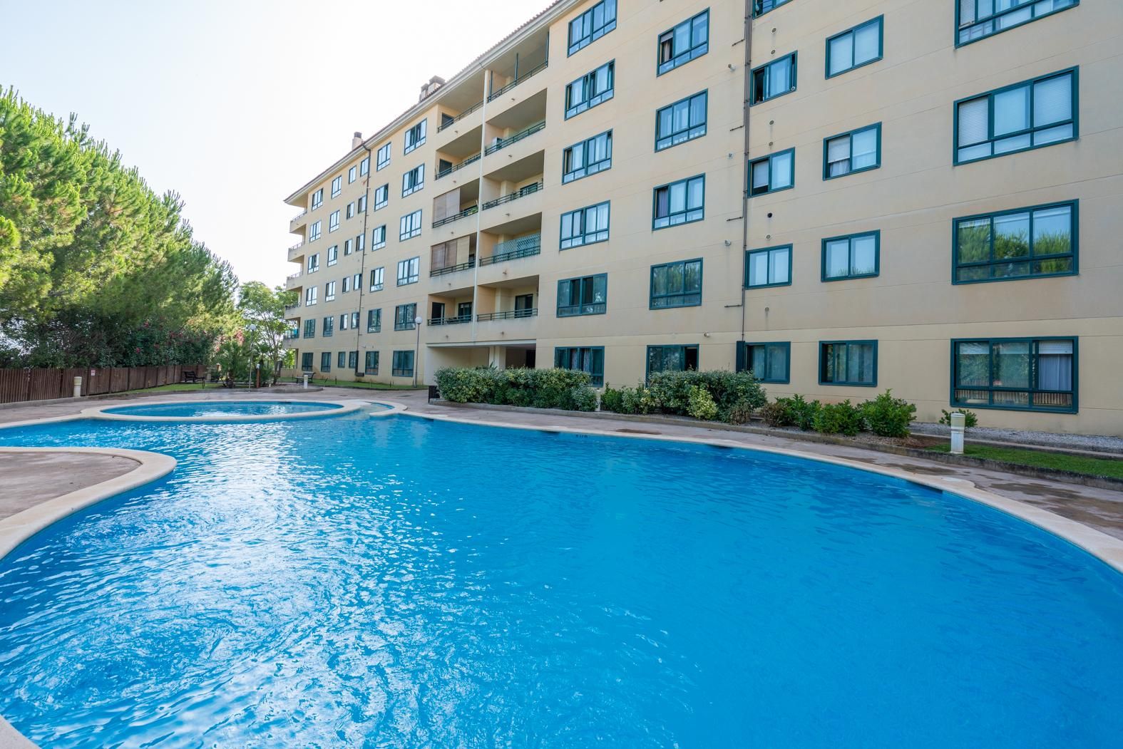 Piscina de Pis en venda en  Palma de Mallorca amb Parquet i Traster