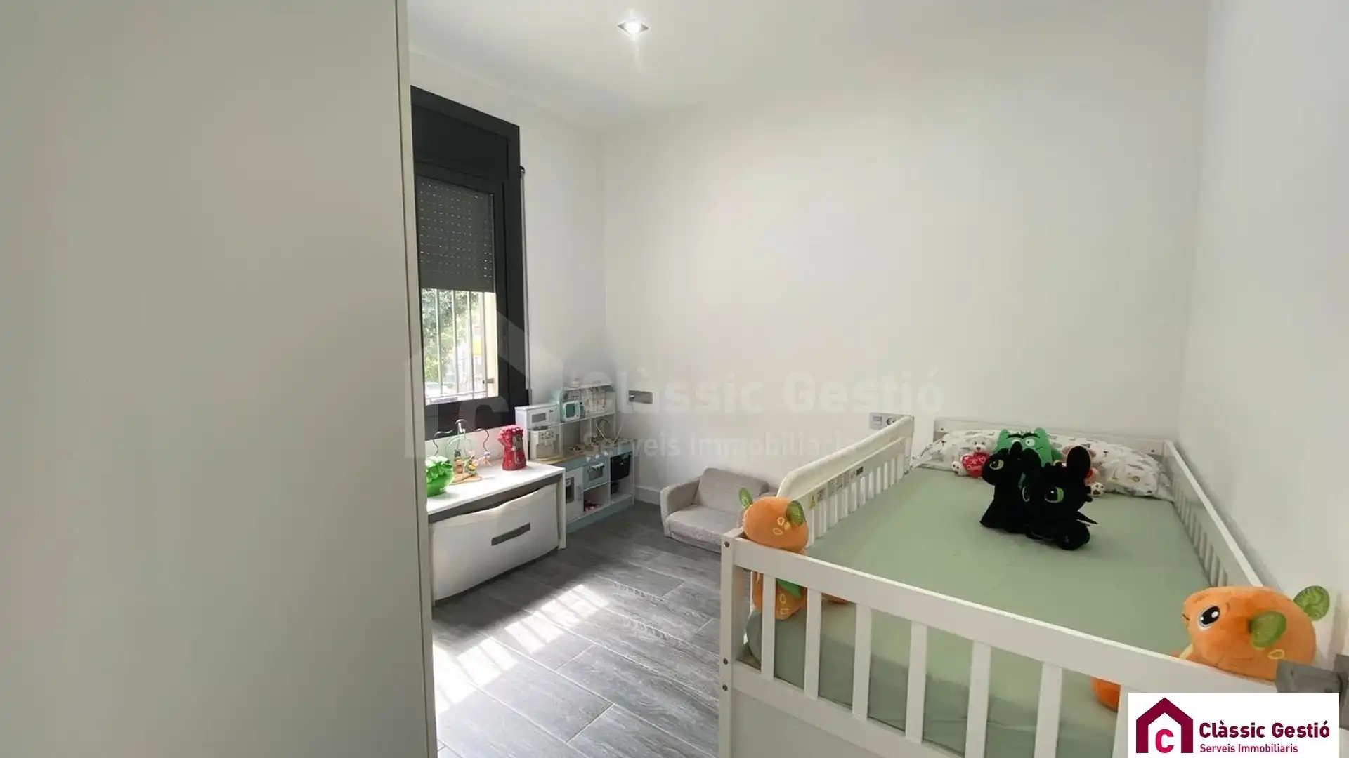 Bedroom of Houses for sale in Terrassa  with Air Conditioner, Heating and Terrace