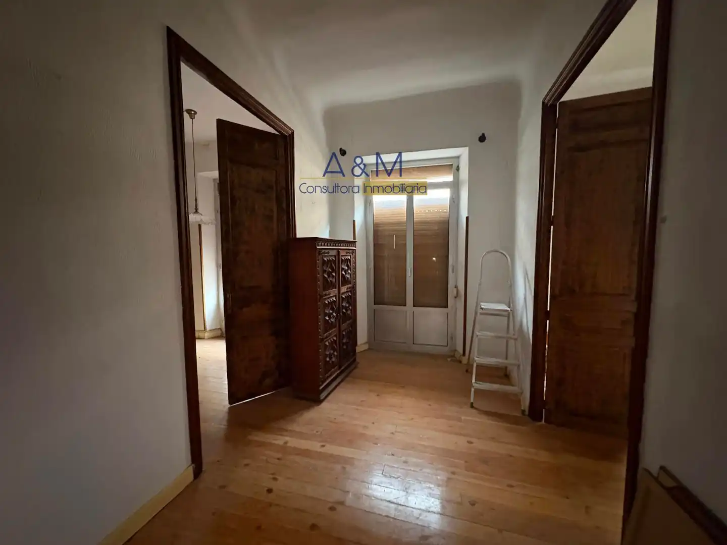Buildings for sale in Manteria, Centro