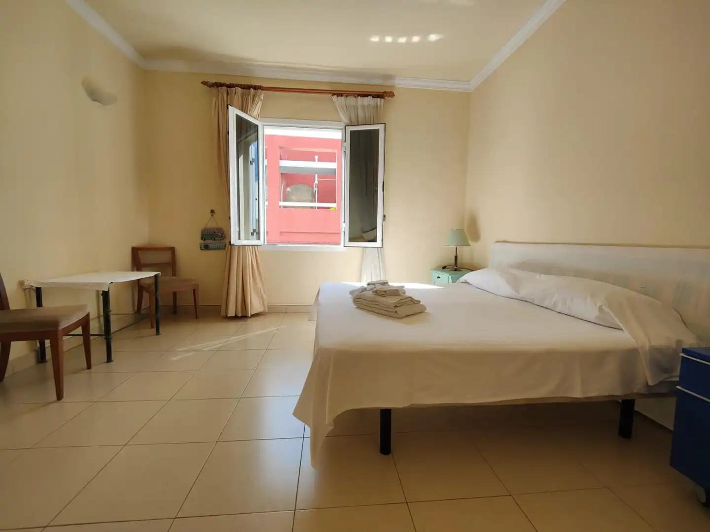 Schlafzimmer von Haus oder Chalet zum Verkauf in Adeje mit Privatgarten, Terrasse und Möbliert