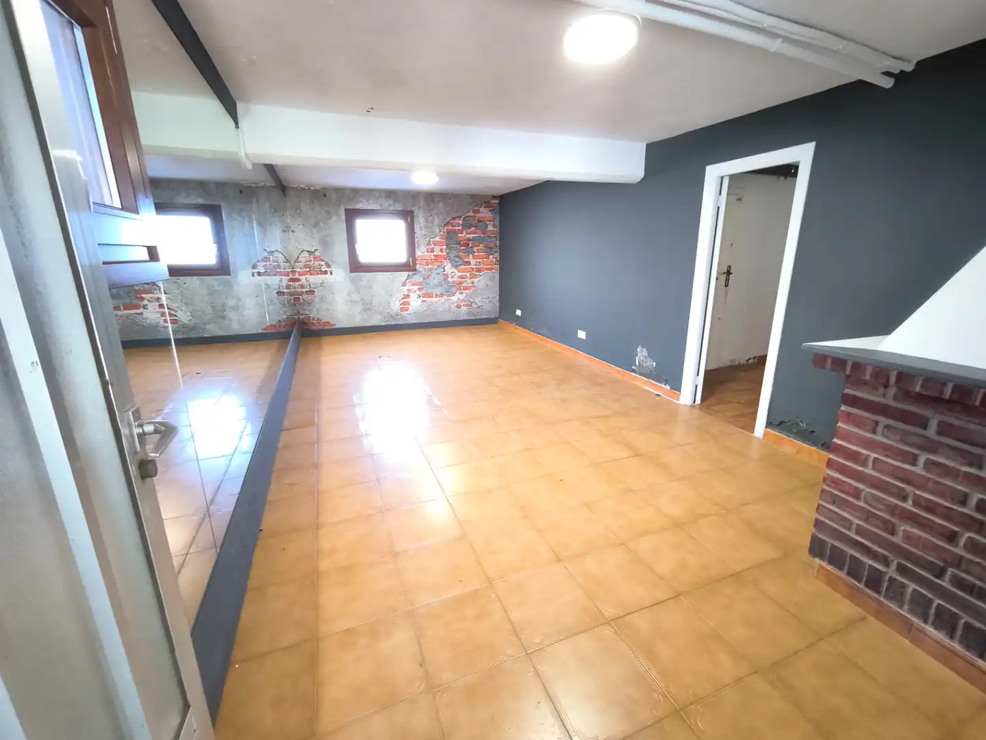 Casa adosada en venda en Ordes amb Moblat