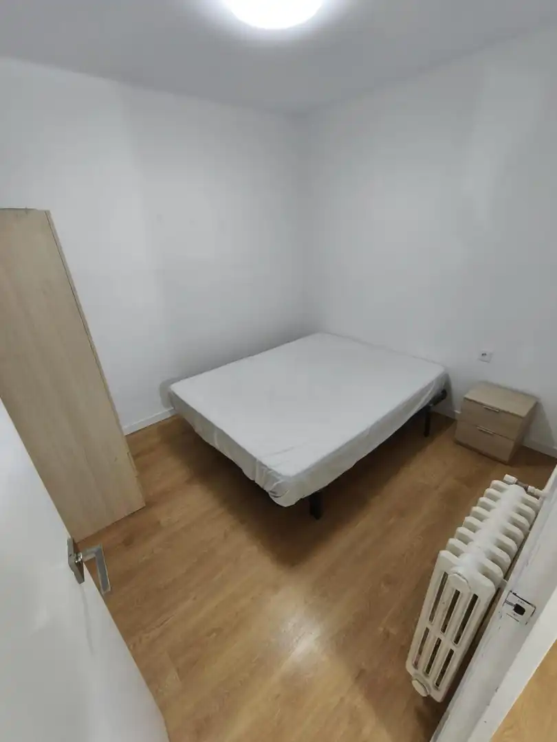 Bedroom of Flat for rent in Príncep de Viana - Clot -Xalets Humbert Torres