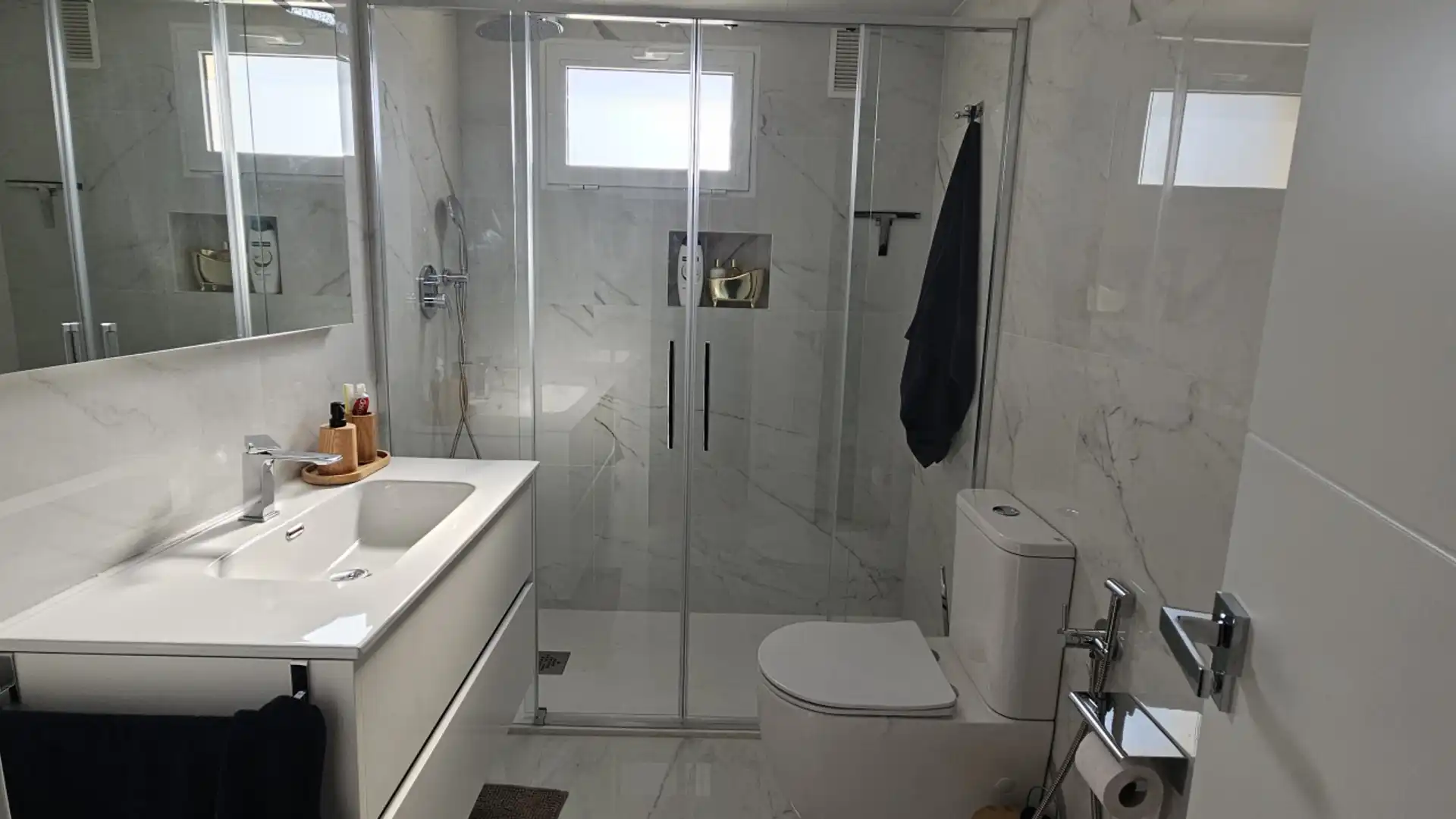 Bathroom of Flat for sale in Molina de Segura