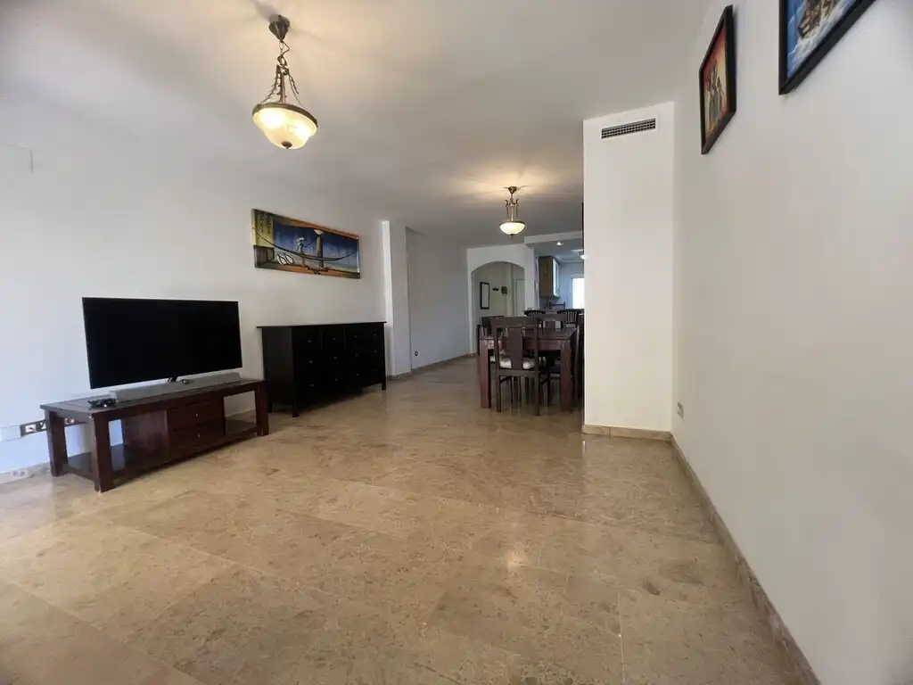 Sala d'estar de Planta baixa en venda en Mijas amb Aire condicionat, Terrassa i Traster