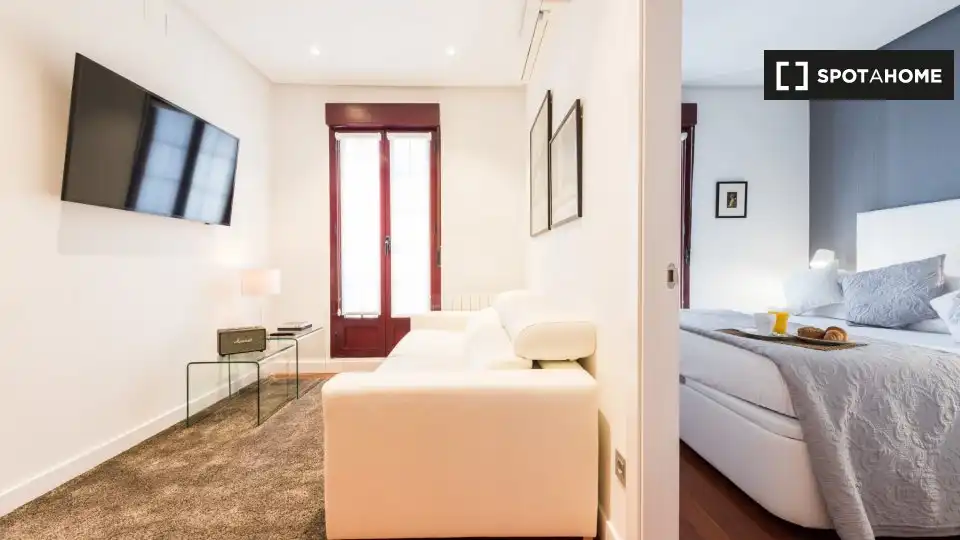 Fotografía del inmueble reportado: 2.678 €/mes — Universidad – Malasaña, Madrid