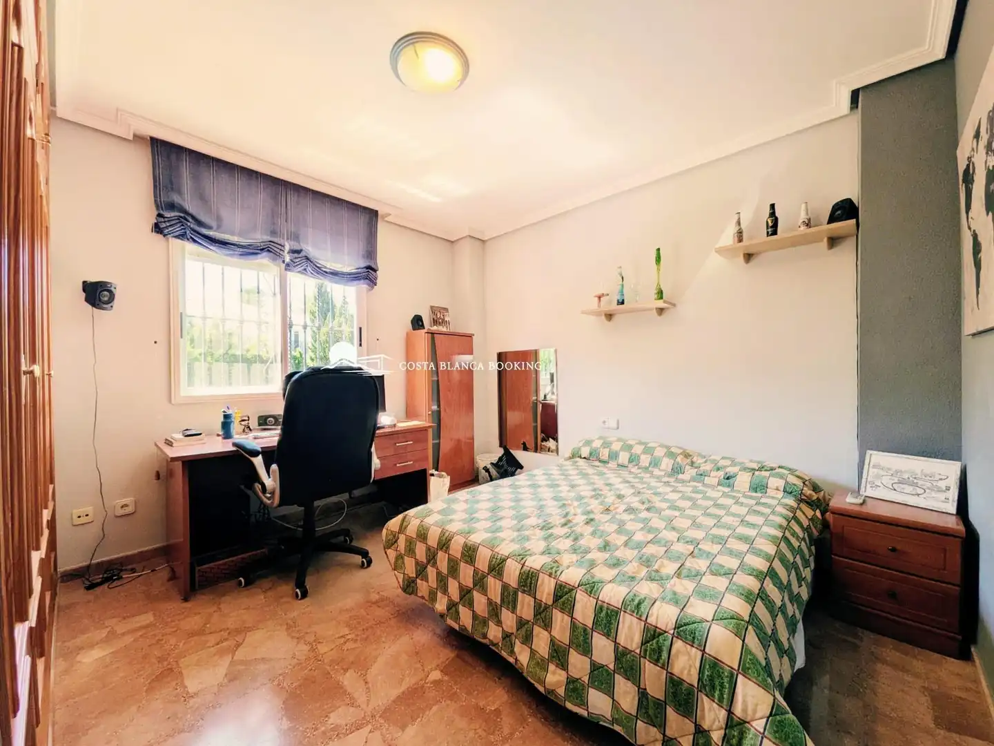 Dormitori de Casa o xalet en venda en L'Alfàs del Pi amb Aire condicionat, Jardí privat i Terrassa