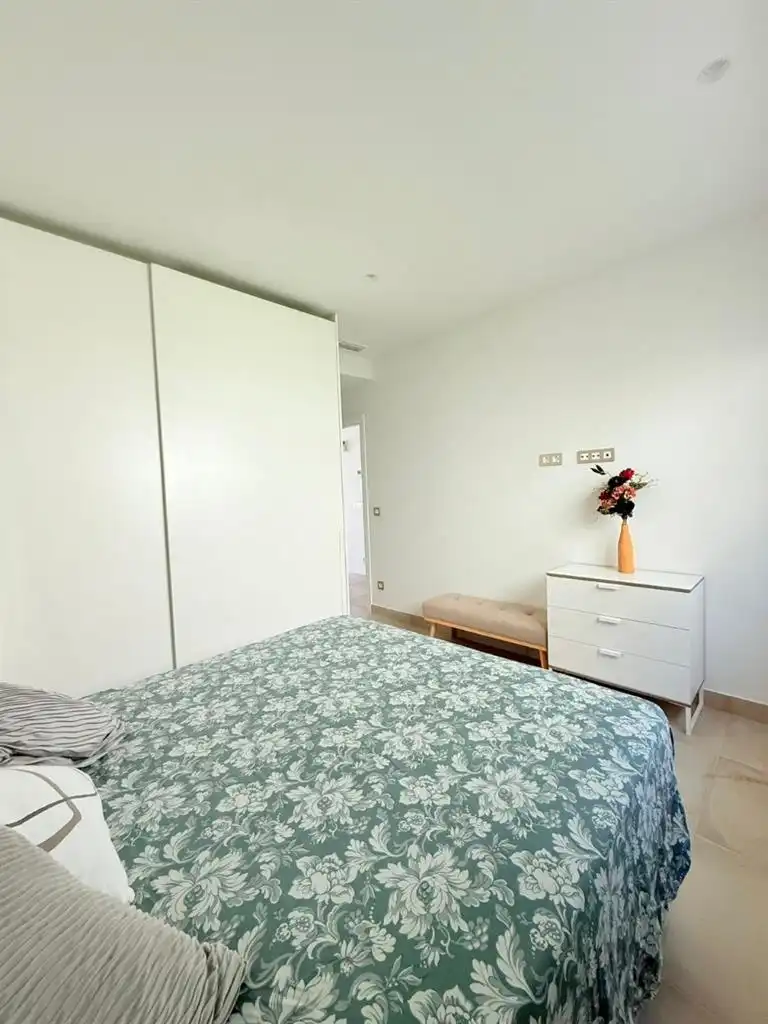 Habitación de Planta baja en venta en Finestrat con Aire acondicionado, Terraza y Trastero