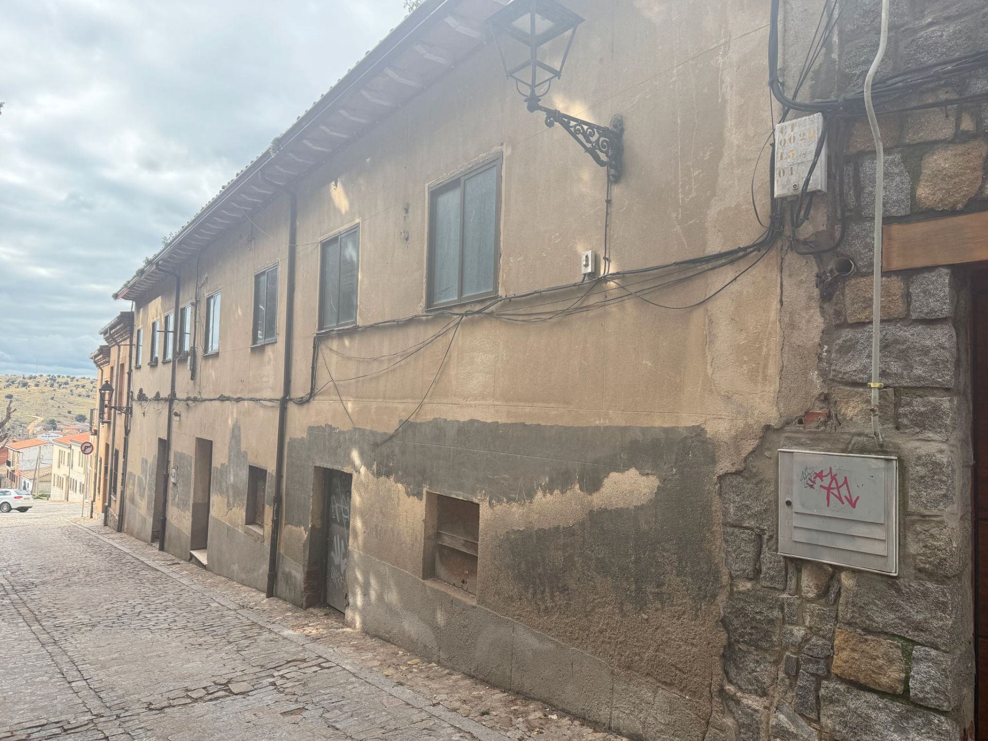 Exterior view of House or chalet for sale in Ávila Capital  with Terrace and Storage room