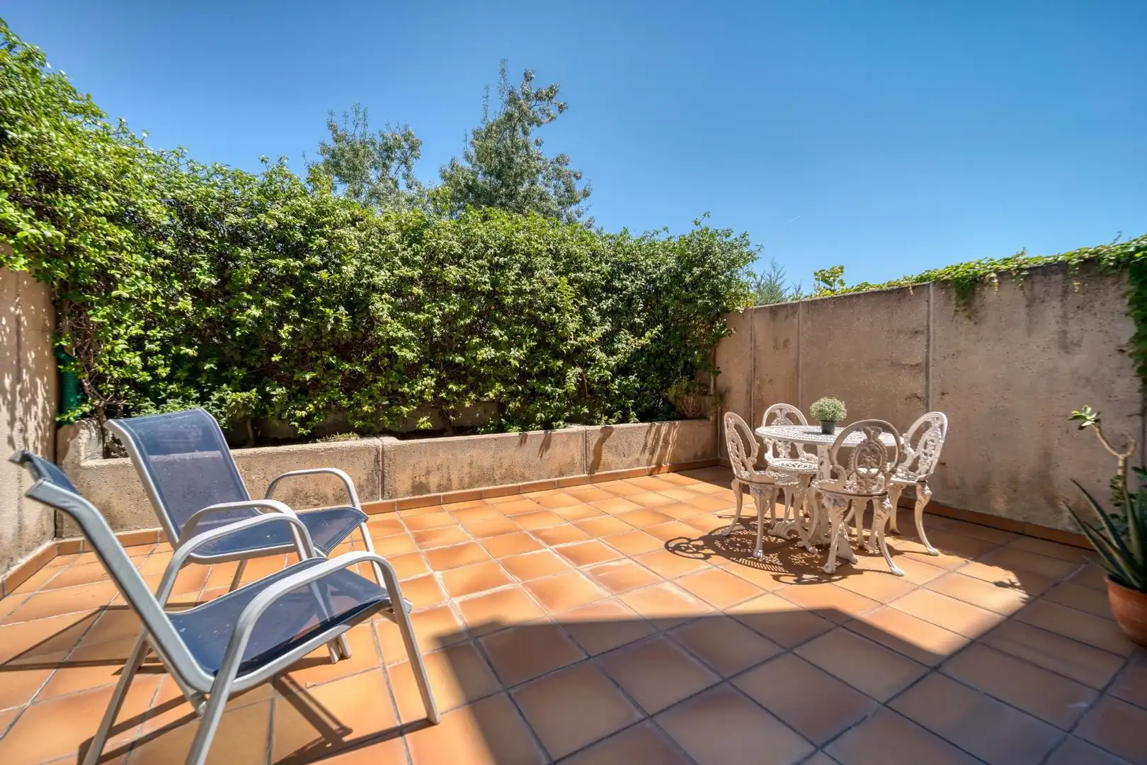 Terraza de Casa adosada en venta en Pozuelo de Alarcón con Aire acondicionado, Calefacción y Jardín privado