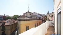 Exterior view of Attic for sale in  Madrid Capital  with Air Conditioner, Heating and Terrace