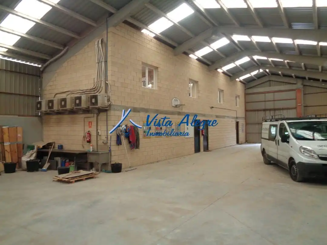 Nau industrial en venda en Labastida / Bastida