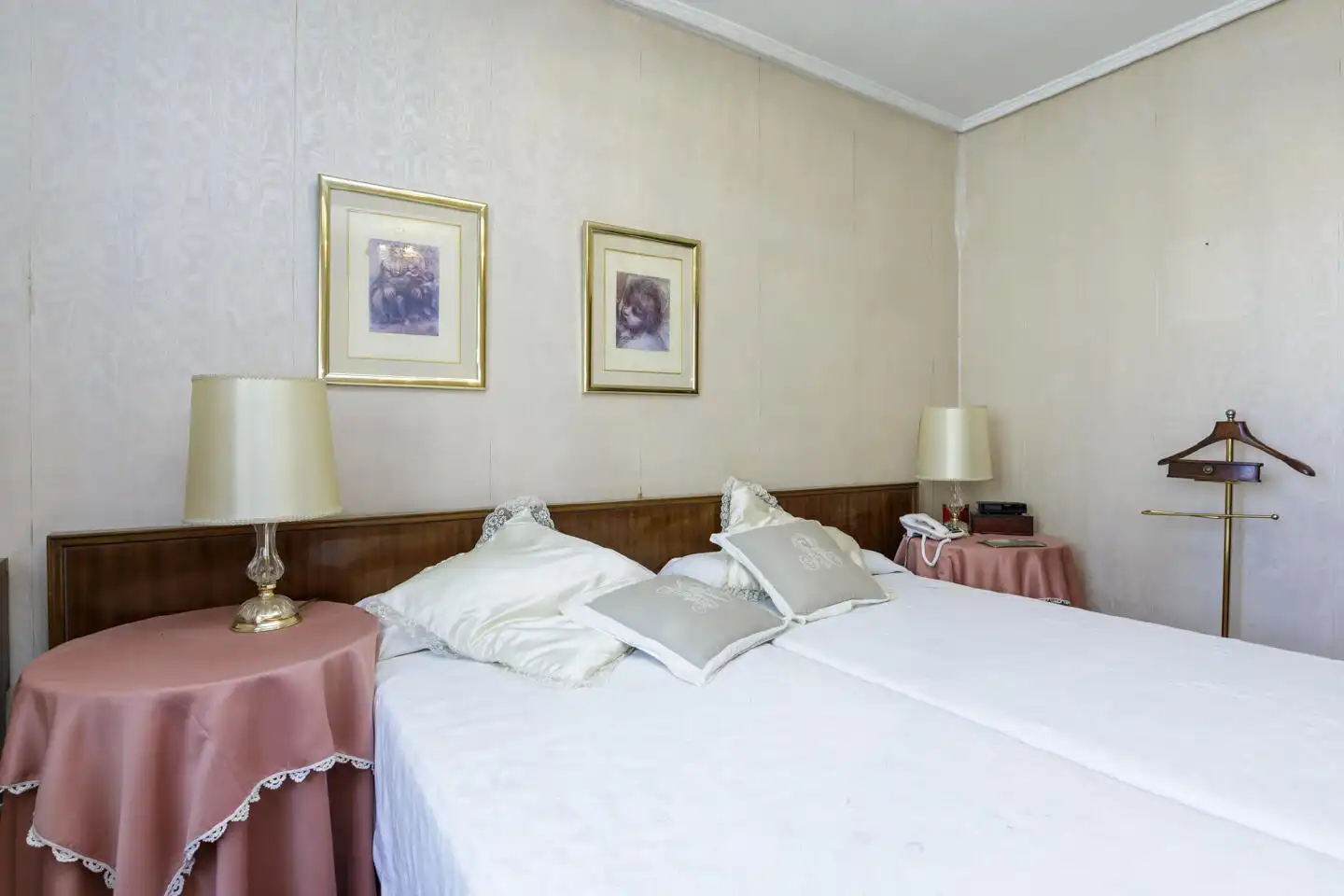 Habitación de Piso en venta en Zaragoza