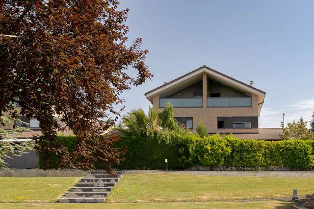 Casa adosada en Venta en Iza / Itza