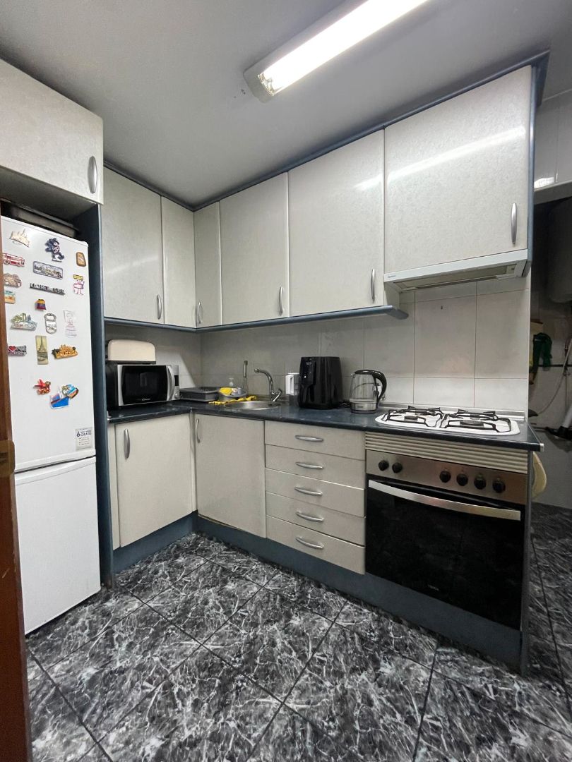 Cocina de Piso en venta en Rubí con Calefacción, Amueblado y Horno