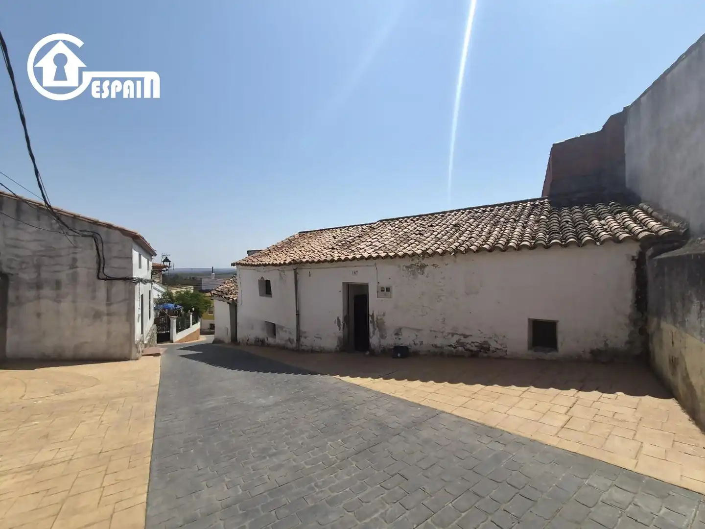 Vista exterior de Finca rústica en venda en Casas de Miravete amb Moblat