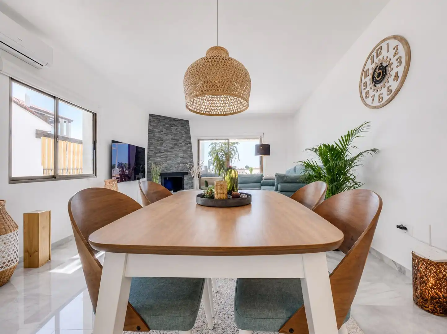 Esszimmer von Wohnungen zur Miete in Mijas mit Klimaanlage, Terrasse und Möbliert