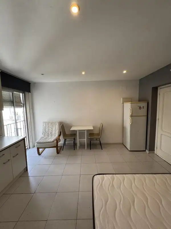 Study for rent in Madrid  with Heating and Furnished