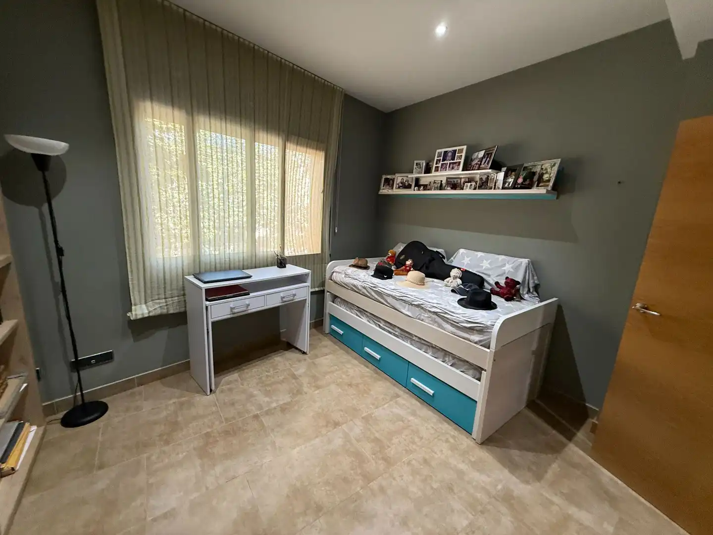 Habitación de Casa o chalet en venta en Premià de Mar con Aire acondicionado, Calefacción y Jardín privado