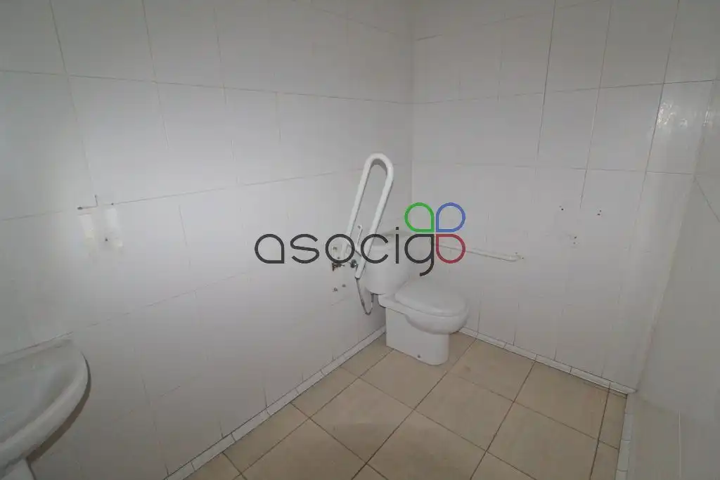 Local comercial en venda a Burgos, imagen 9