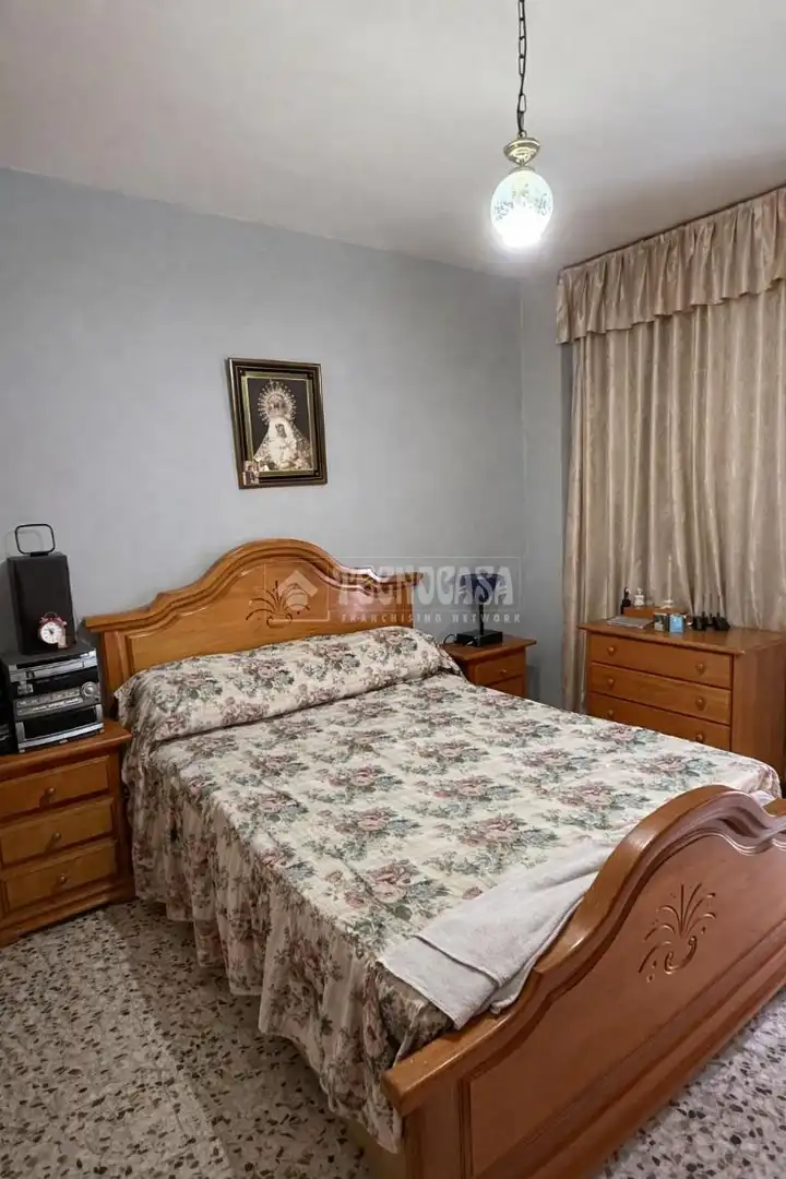 Bedroom of Detached homes for sale in Sevilla  with Air Conditioner and Terrace