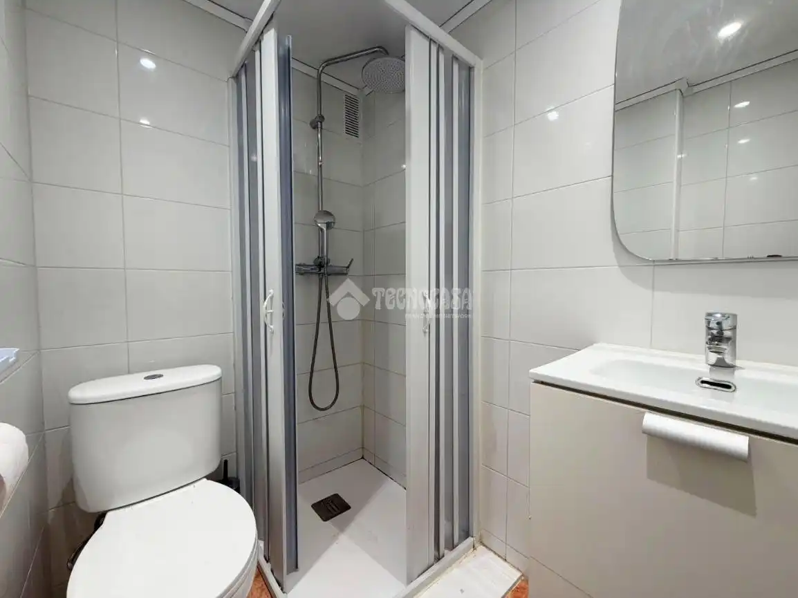 Bany de Pis en venda en Zaragoza