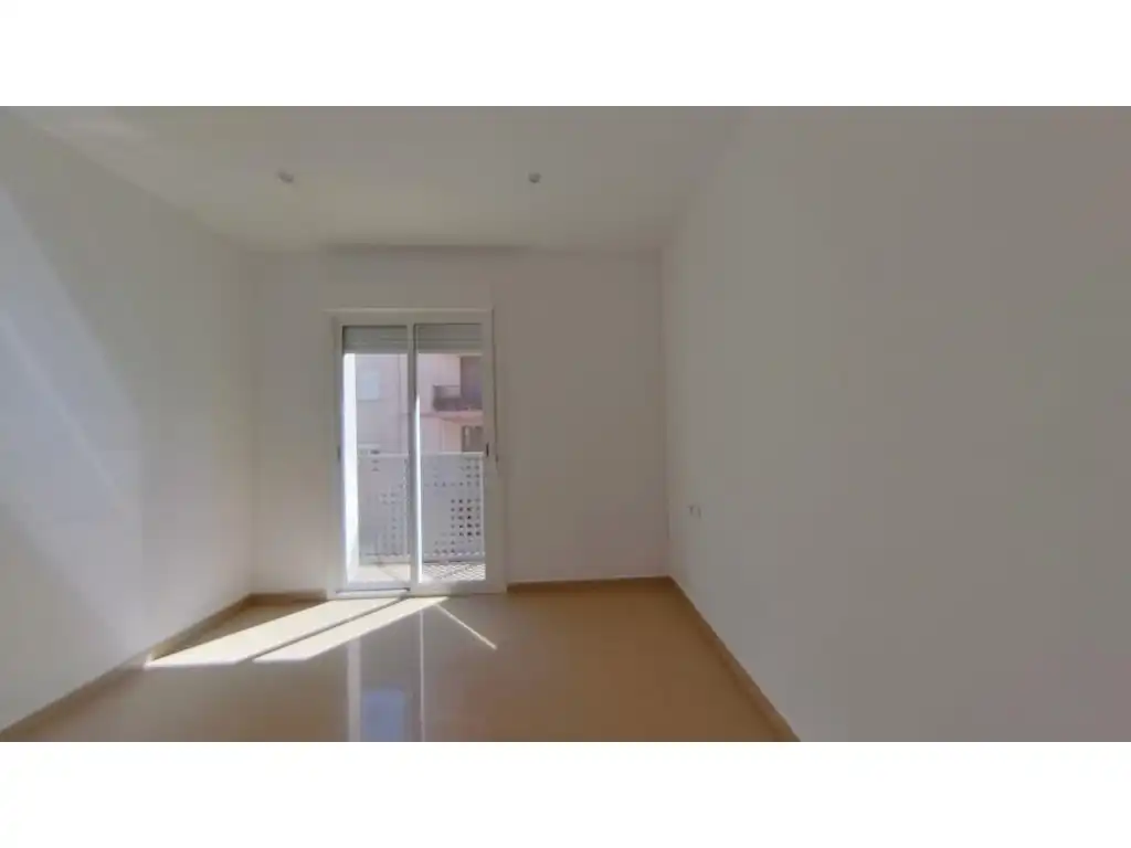 Piso con ascensor en venta en Avenida Estanislau Figueres, imagen 10