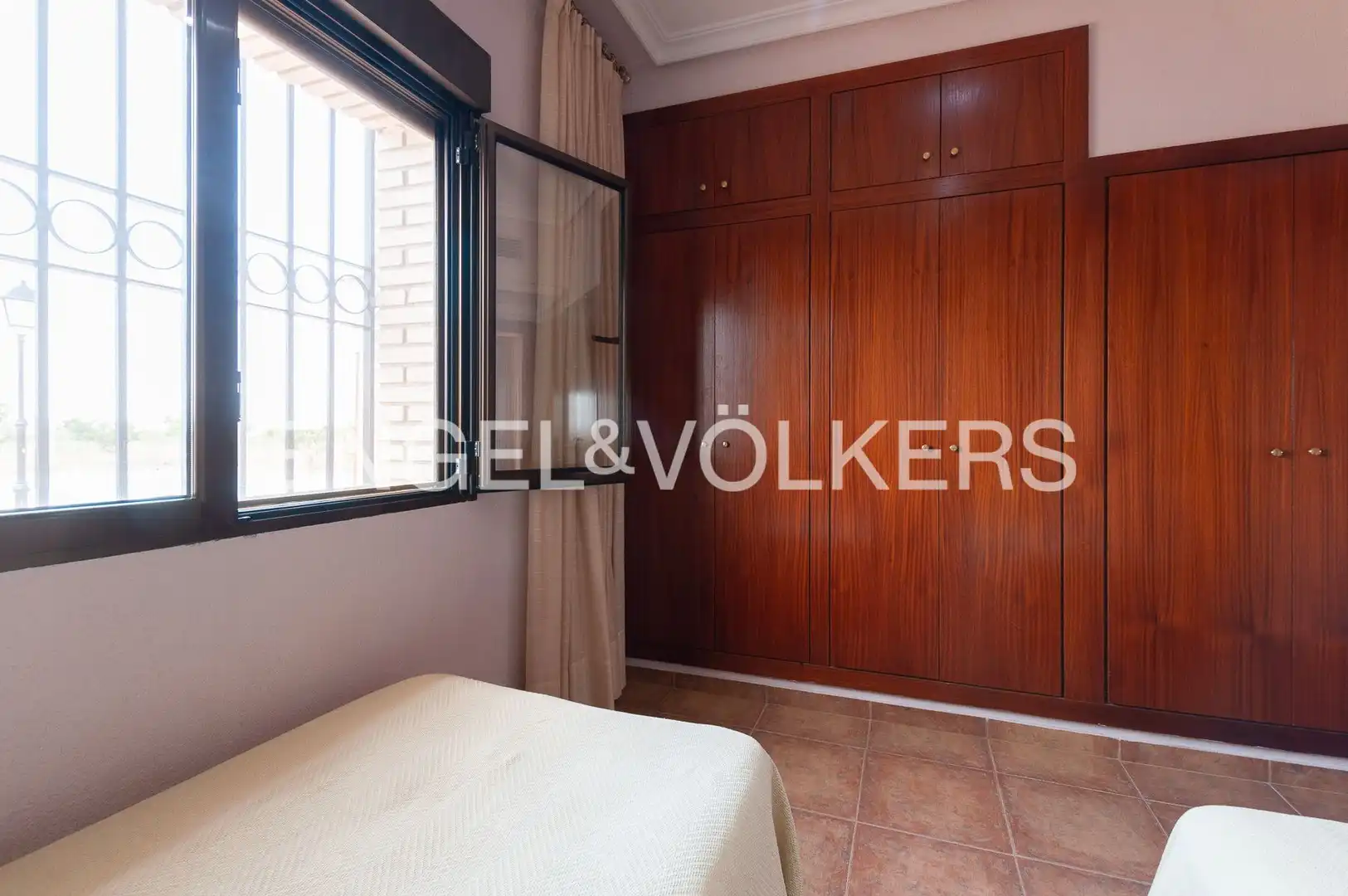 Habitación de Finca rústica en venta en Los Montesinos con Aire acondicionado, Calefacción y Piscina