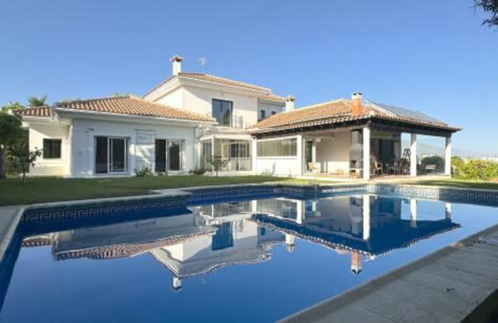 Jardí de Casa o xalet de lloguer en Benahavís amb Aire condicionat, Jardí privat i Terrassa