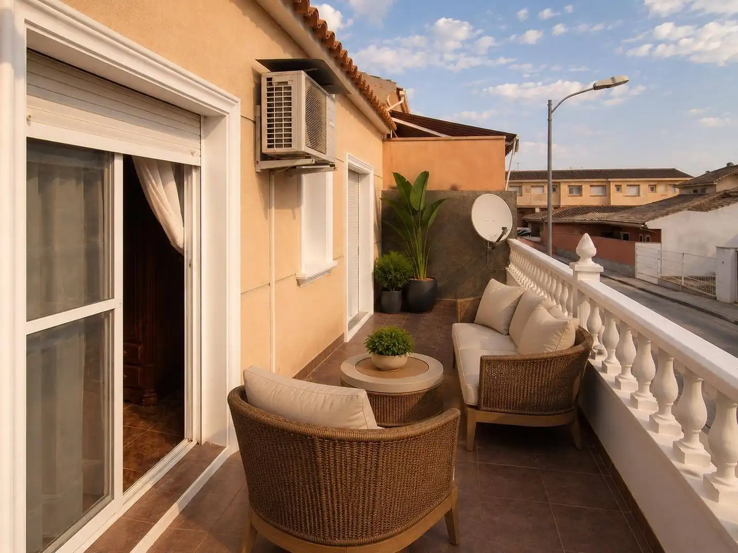 Terrassa de Casa o xalet en venda en Orihuela amb Aire condicionat i Balcó